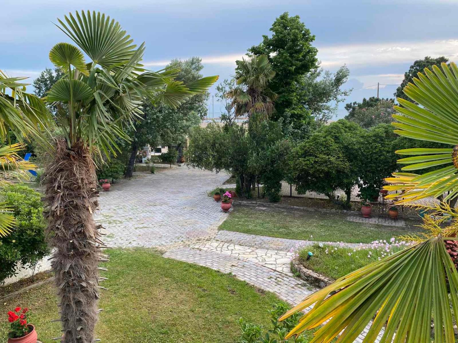 Aparthotel Filoxenia Nea Iraklia Exterior foto